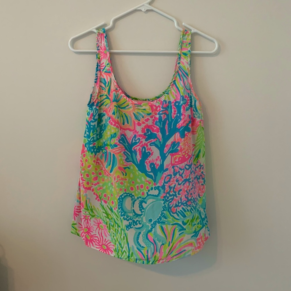 Lily Pulitzer patterned top